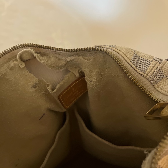 Louis Vuitton Evora MM Damier Azur Canvas Bag - Picture 3 of 4